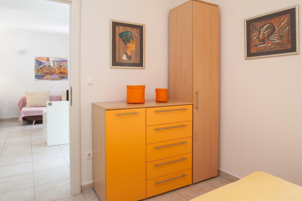 Apartment Bura 1 Makarska Exterior foto