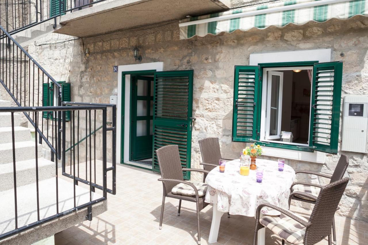Apartment Bura 1 Makarska Exterior foto