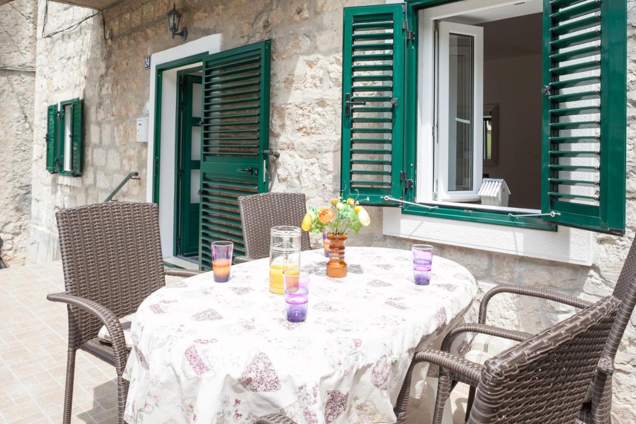 Apartment Bura 1 Makarska Exterior foto